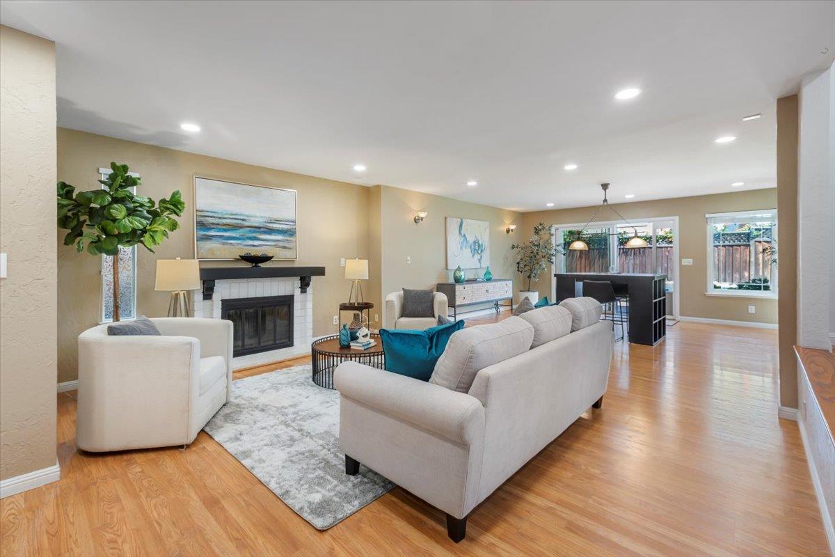 Detail Gallery Image 24 of 77 For 3768 Wellington Sq, San Jose,  CA 95136 - 4 Beds | 2/1 Baths