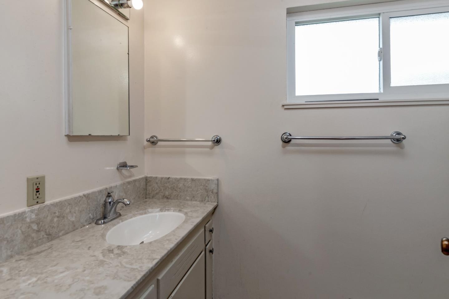 Detail Gallery Image 13 of 24 For 3108 Todd Way, San Jose,  CA 95124 - 3 Beds | 2 Baths