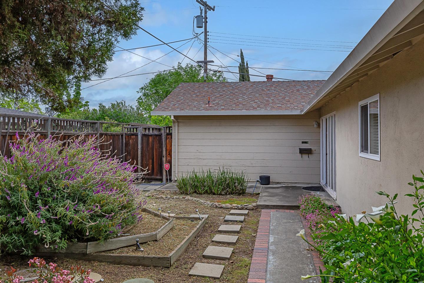 Detail Gallery Image 21 of 24 For 3108 Todd Way, San Jose,  CA 95124 - 3 Beds | 2 Baths