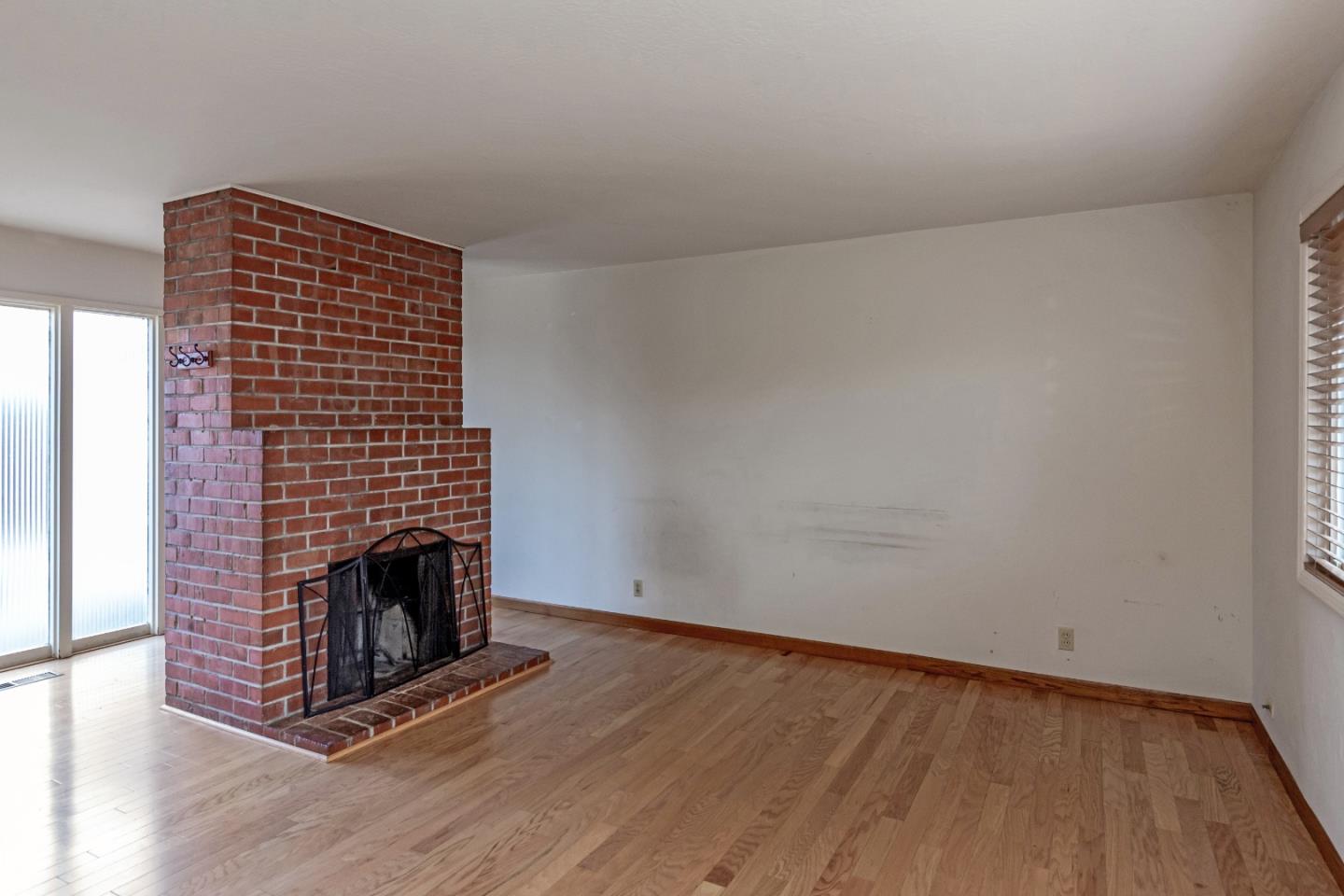 Detail Gallery Image 3 of 24 For 3108 Todd Way, San Jose,  CA 95124 - 3 Beds | 2 Baths