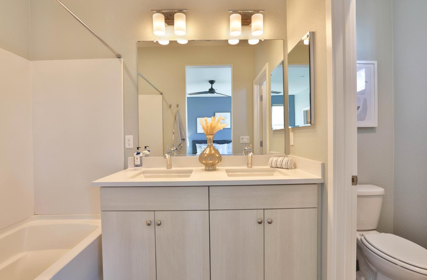 Detail Gallery Image 19 of 37 For 825 Garden St, Milpitas,  CA 95035 - 3 Beds | 3/1 Baths