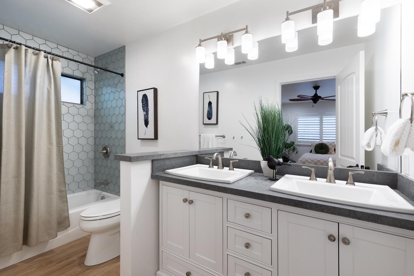 Detail Gallery Image 16 of 31 For 1236 Beaulieu Ct, San Jose,  CA 95125 - 2 Beds | 2 Baths