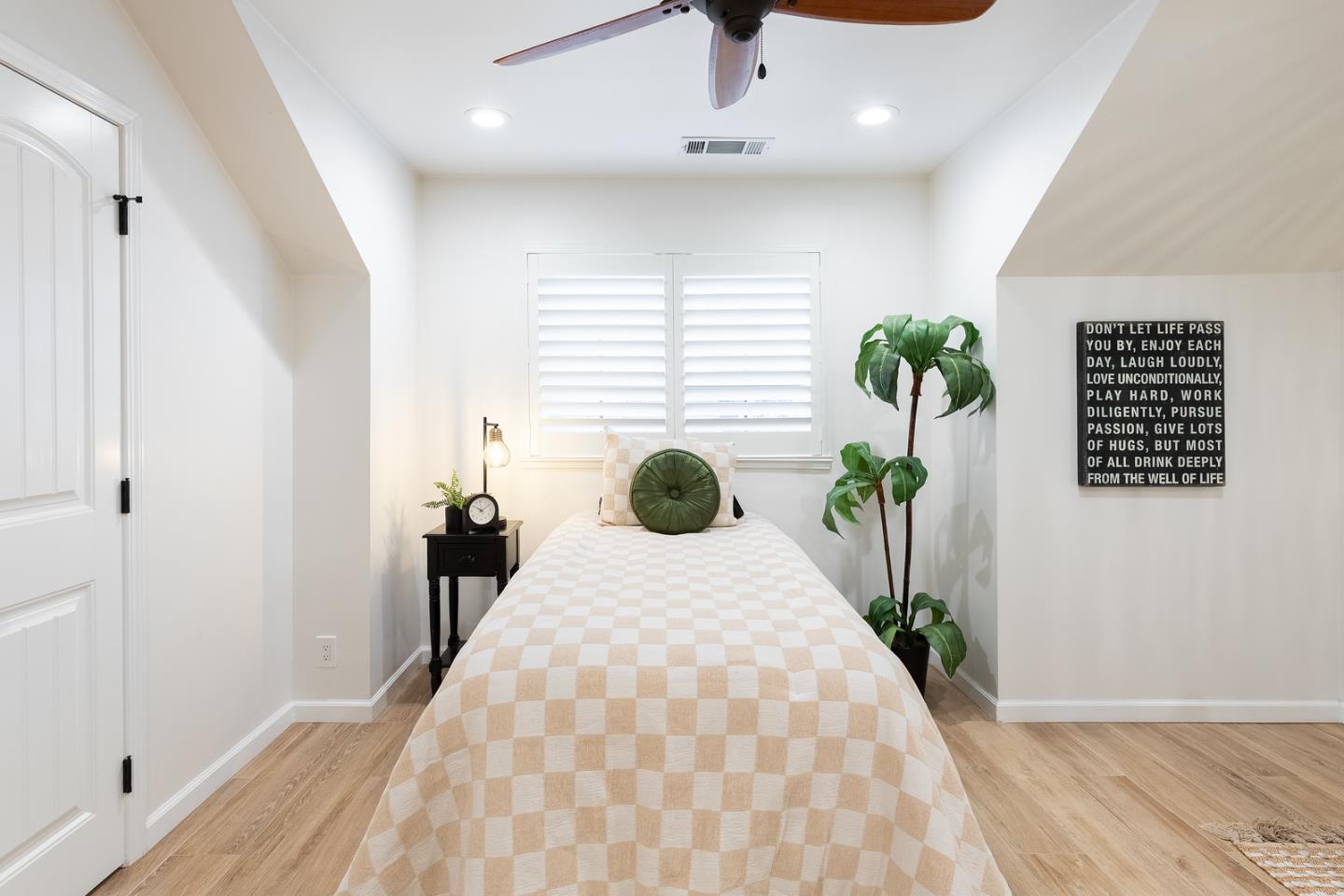 Detail Gallery Image 19 of 31 For 1236 Beaulieu Ct, San Jose,  CA 95125 - 2 Beds | 2 Baths