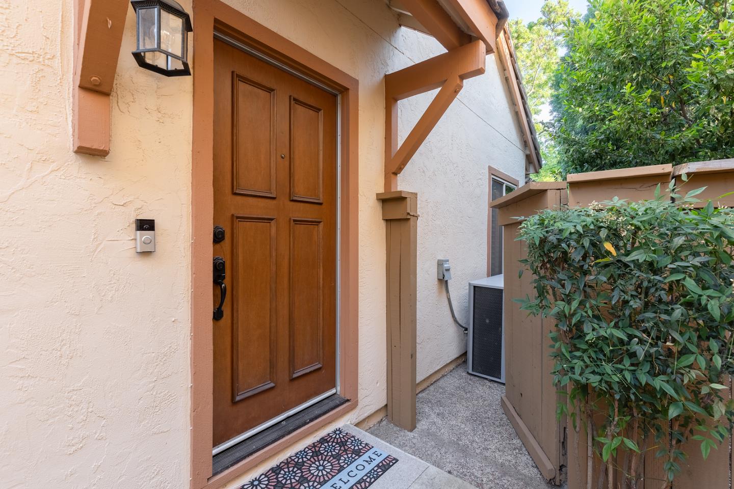 Detail Gallery Image 3 of 31 For 1236 Beaulieu Ct, San Jose,  CA 95125 - 2 Beds | 2 Baths