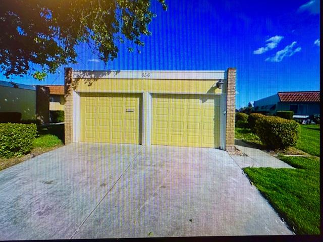 Detail Gallery Image 1 of 12 For 636 Yellowstone Dr, Vacaville,  CA 95687 - 2 Beds | 2 Baths