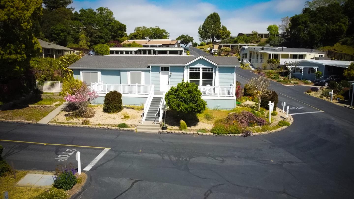 Detail Gallery Image 2 of 28 For 270 Hames Rd #29,  Corralitos,  CA 95076 - 3 Beds | 2 Baths