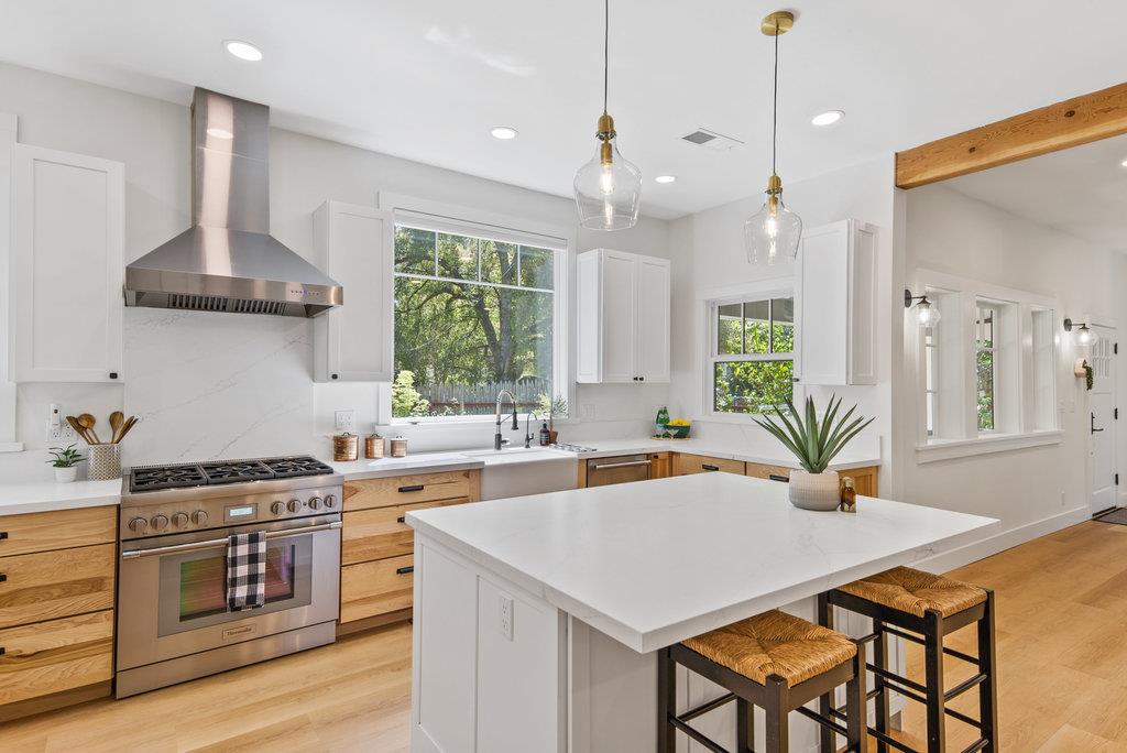 Detail Gallery Image 15 of 45 For 4200 Glenwood Dr, Scotts Valley,  CA 95066 - 3 Beds | 2/1 Baths