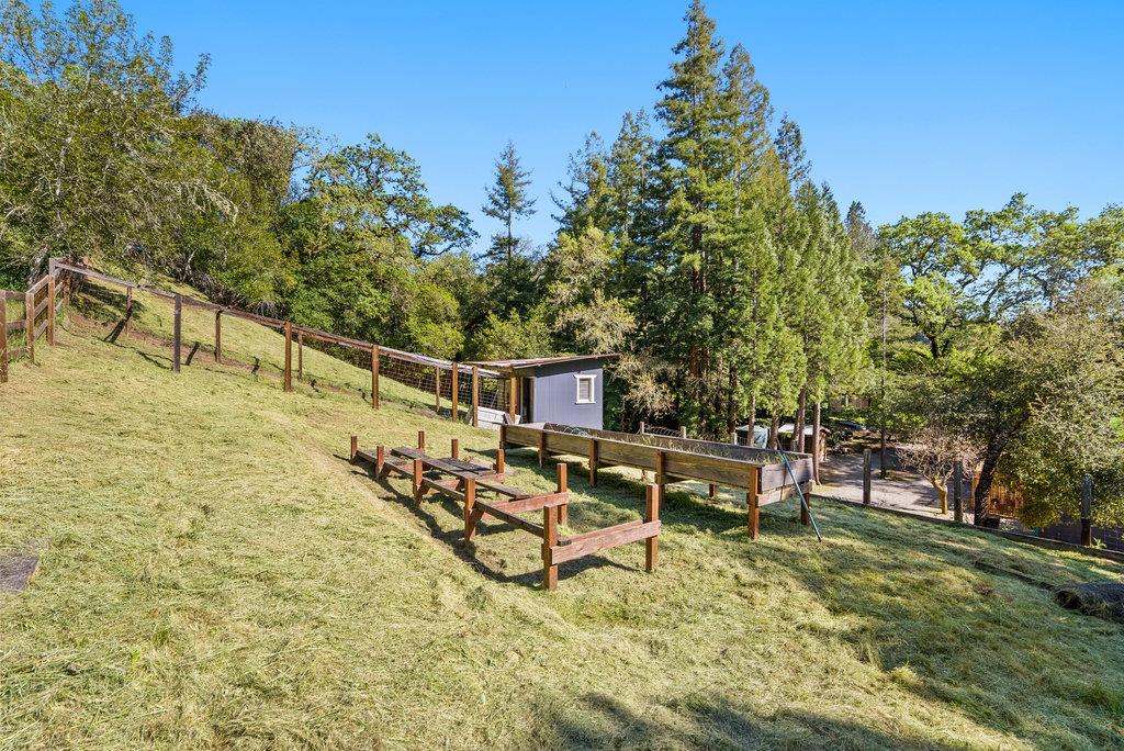 Detail Gallery Image 39 of 45 For 4200 Glenwood Dr, Scotts Valley,  CA 95066 - 3 Beds | 2/1 Baths