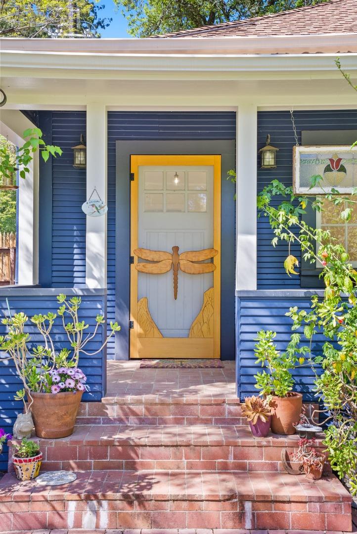 Detail Gallery Image 5 of 45 For 4200 Glenwood Dr, Scotts Valley,  CA 95066 - 3 Beds | 2/1 Baths