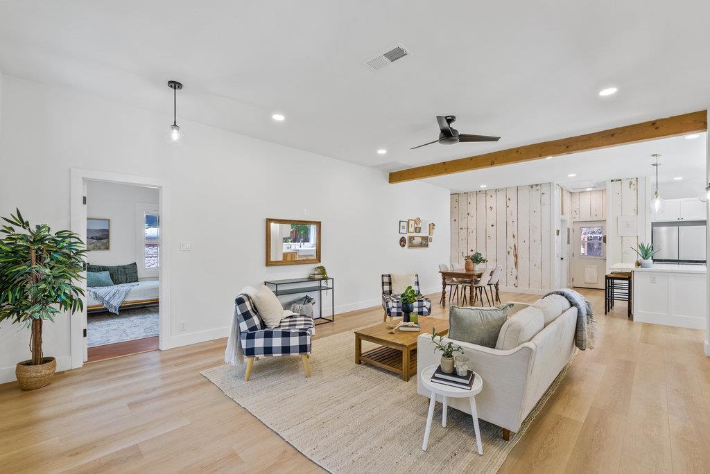 Detail Gallery Image 8 of 45 For 4200 Glenwood Dr, Scotts Valley,  CA 95066 - 3 Beds | 2/1 Baths