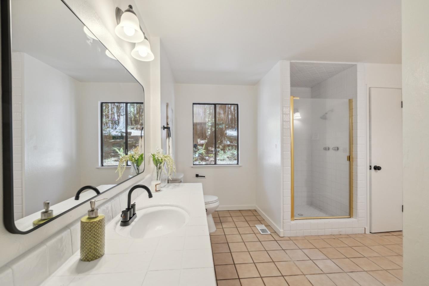 Detail Gallery Image 24 of 100 For 1233 Hillcrest Dr, Felton,  CA 95018 - 3 Beds | 3 Baths