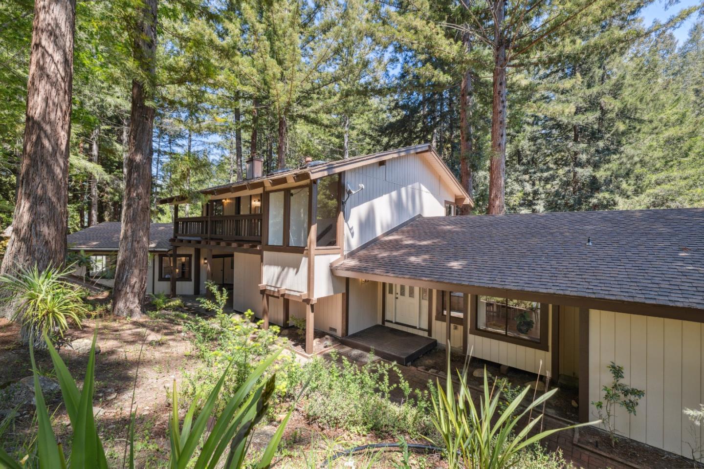 Detail Gallery Image 73 of 100 For 1233 Hillcrest Dr, Felton,  CA 95018 - 3 Beds | 3 Baths