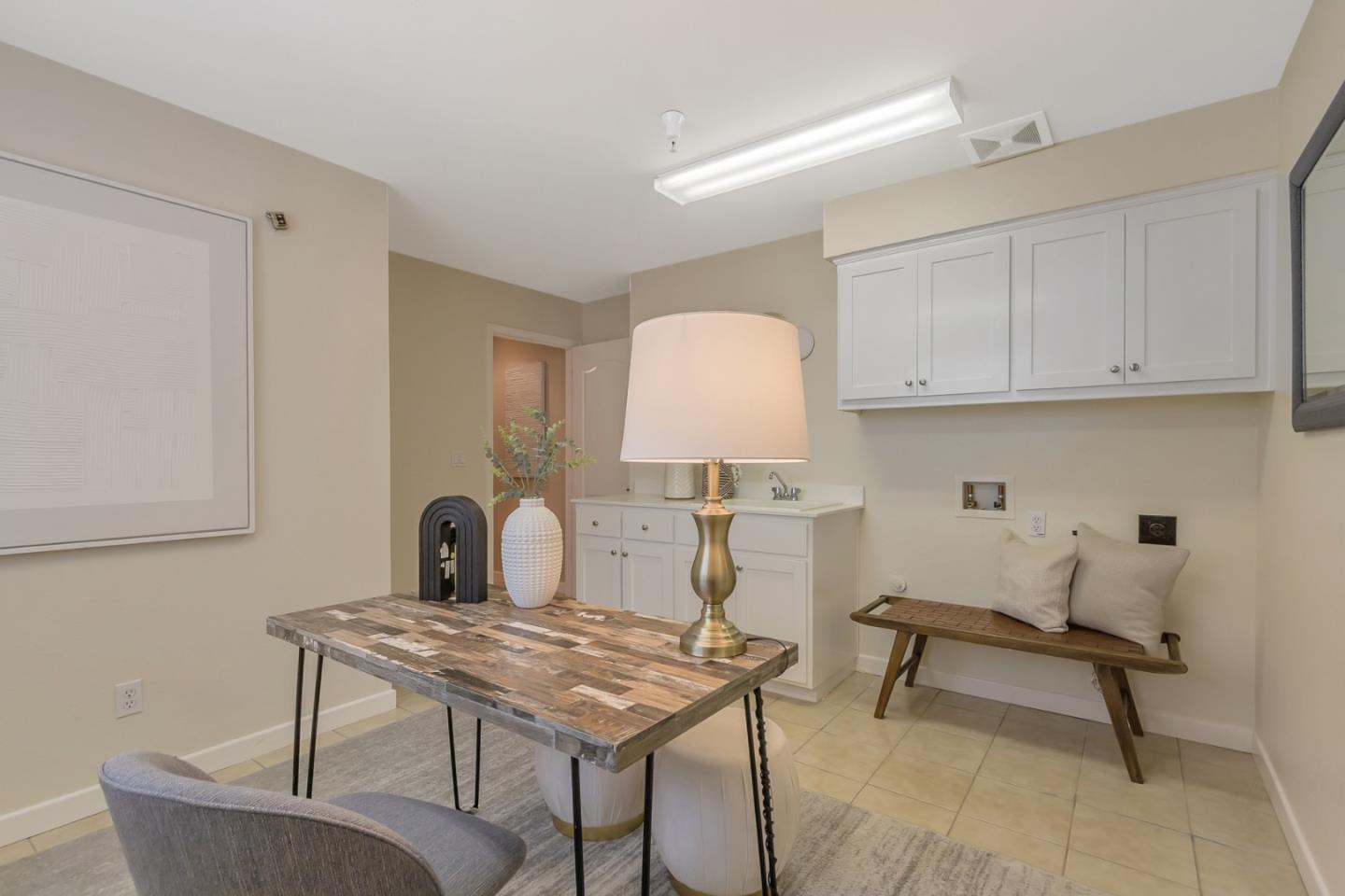 Detail Gallery Image 17 of 41 For 1127 Lund Ter, Sunnyvale,  CA 94089 - 2 Beds | 2/1 Baths