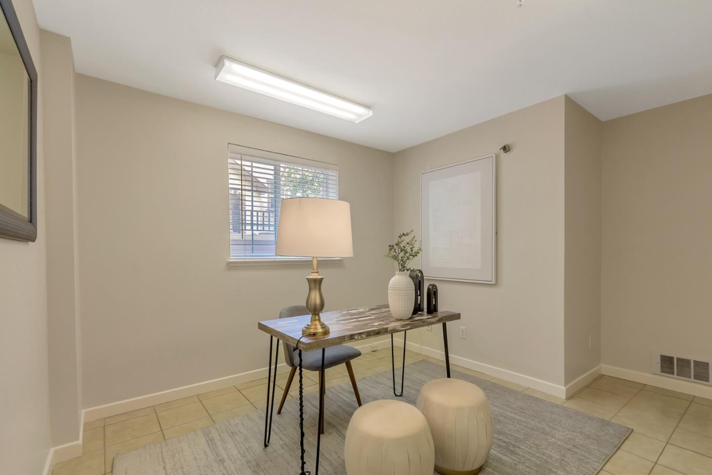Detail Gallery Image 18 of 41 For 1127 Lund Ter, Sunnyvale,  CA 94089 - 2 Beds | 2/1 Baths