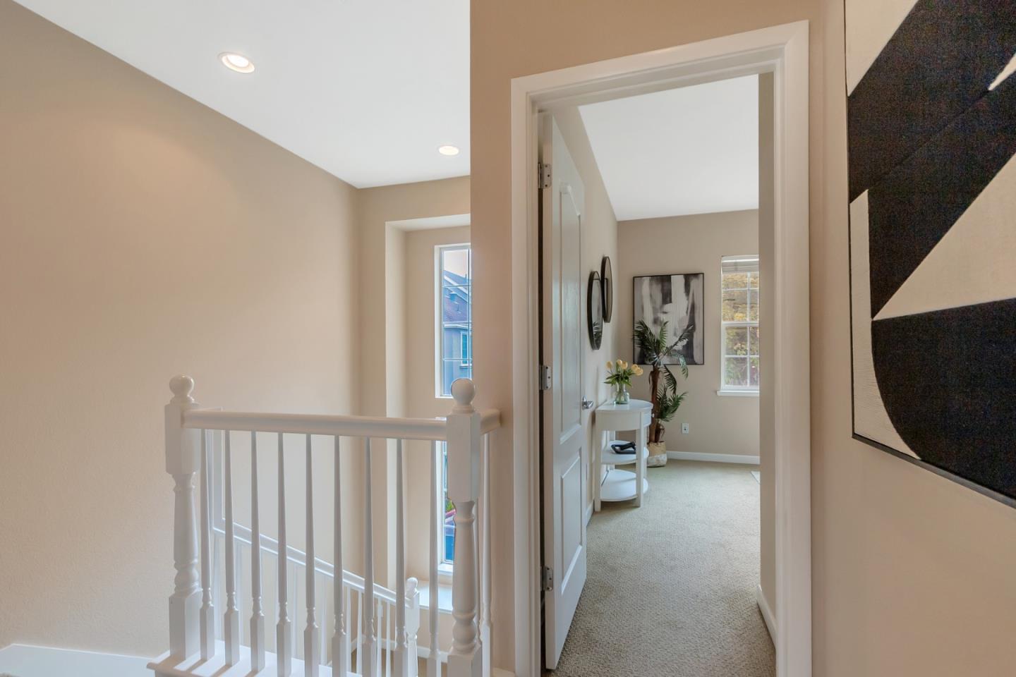 Detail Gallery Image 21 of 41 For 1127 Lund Ter, Sunnyvale,  CA 94089 - 2 Beds | 2/1 Baths