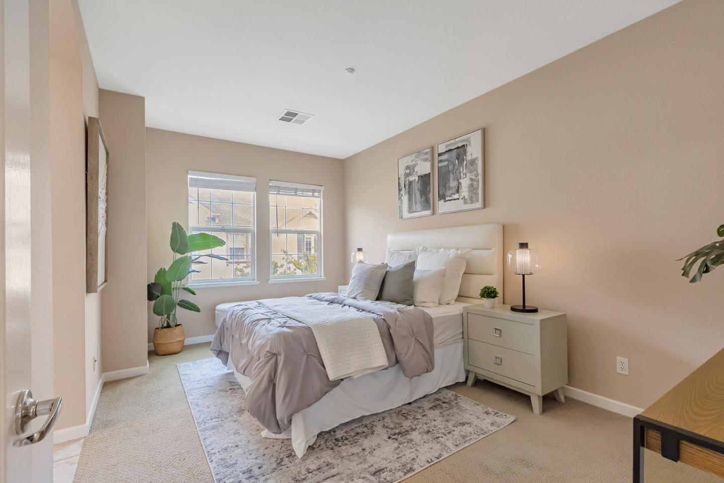 Detail Gallery Image 25 of 41 For 1127 Lund Ter, Sunnyvale,  CA 94089 - 2 Beds | 2/1 Baths