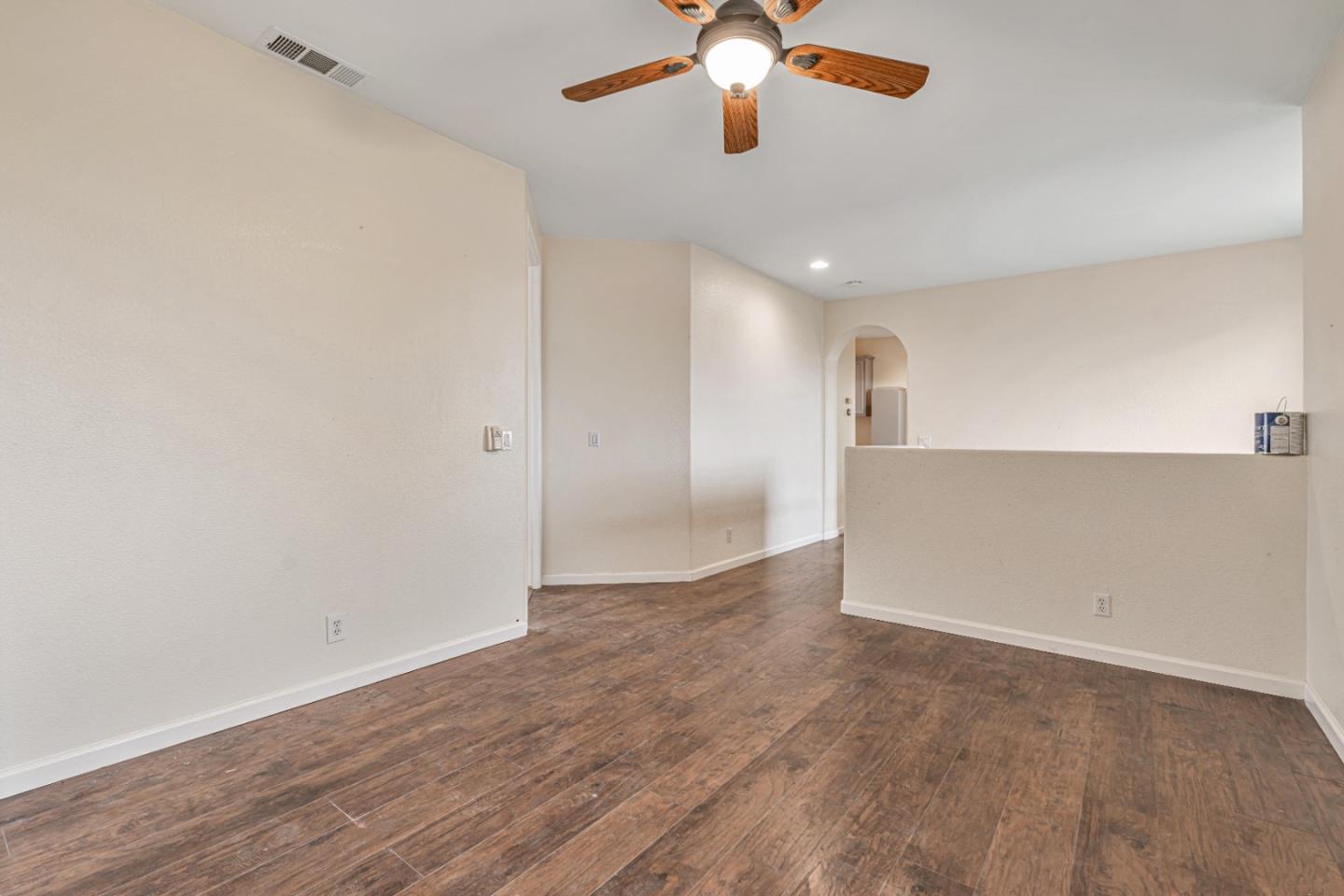 Detail Gallery Image 30 of 63 For 2163 Prato Ct, Los Banos,  CA 93635 - 5 Beds | 2/1 Baths