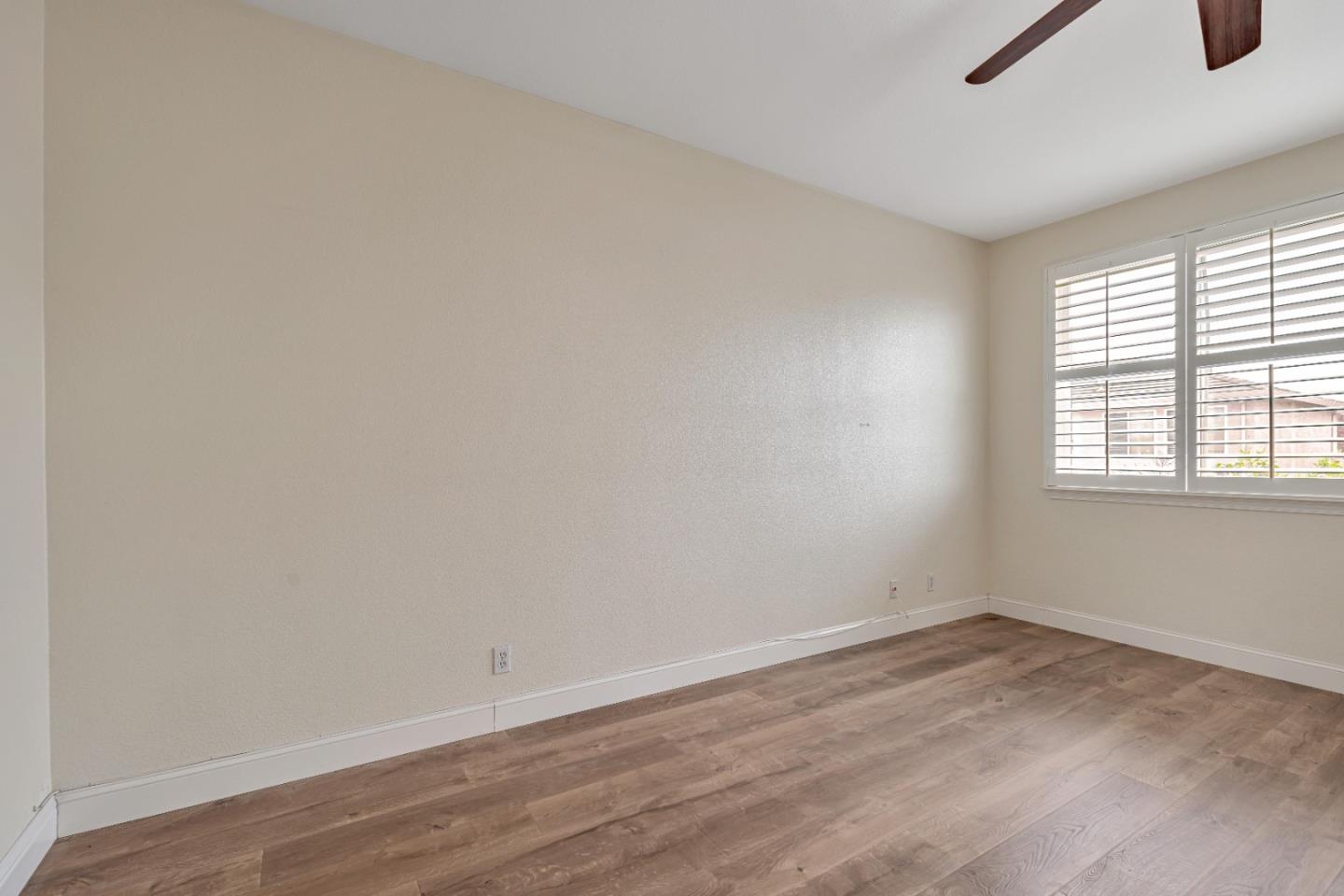 Detail Gallery Image 32 of 63 For 2163 Prato Ct, Los Banos,  CA 93635 - 5 Beds | 2/1 Baths