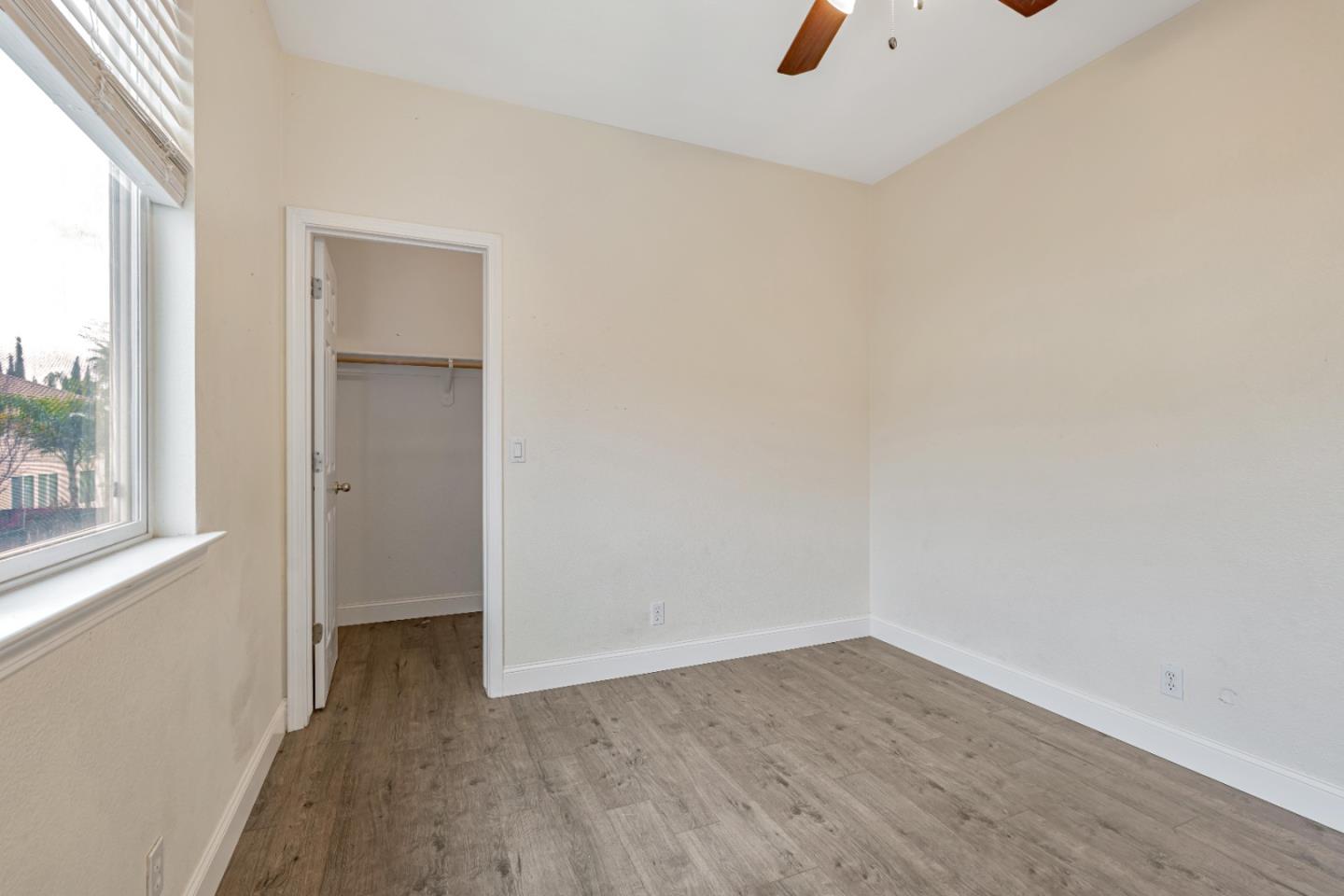 Detail Gallery Image 37 of 63 For 2163 Prato Ct, Los Banos,  CA 93635 - 5 Beds | 2/1 Baths