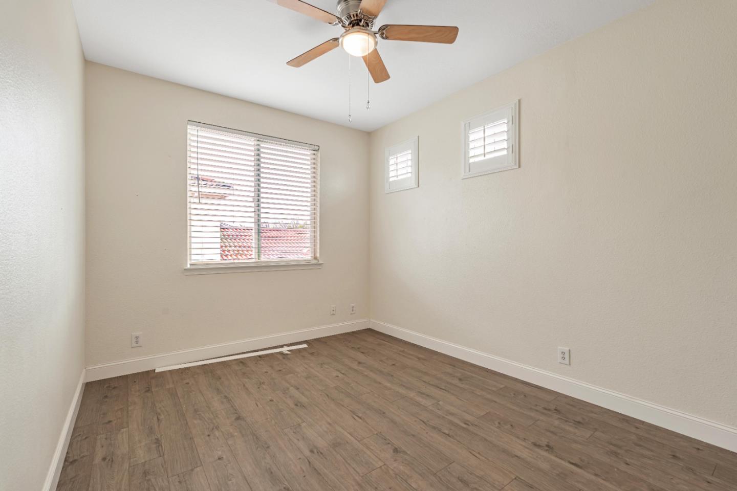 Detail Gallery Image 44 of 63 For 2163 Prato Ct, Los Banos,  CA 93635 - 5 Beds | 2/1 Baths