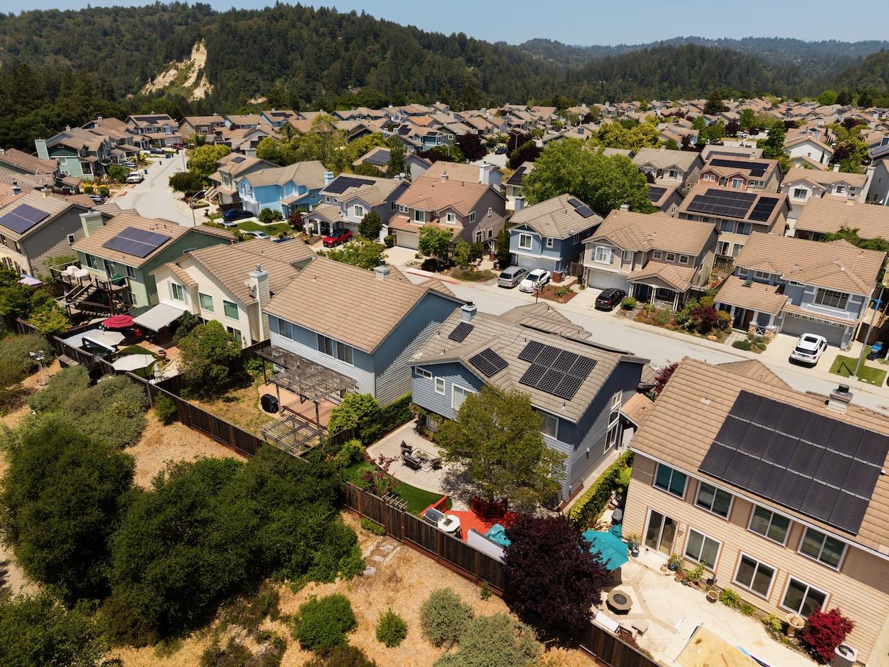 Detail Gallery Image 102 of 108 For 141 Navigator Dr, Scotts Valley,  CA 95066 - 4 Beds | 2/1 Baths
