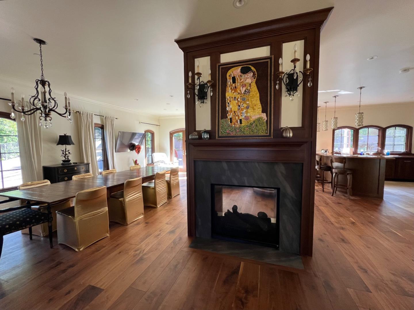 Detail Gallery Image 5 of 25 For 145 Hillside Ave, Menlo Park,  CA 94025 - 5 Beds | 5 Baths