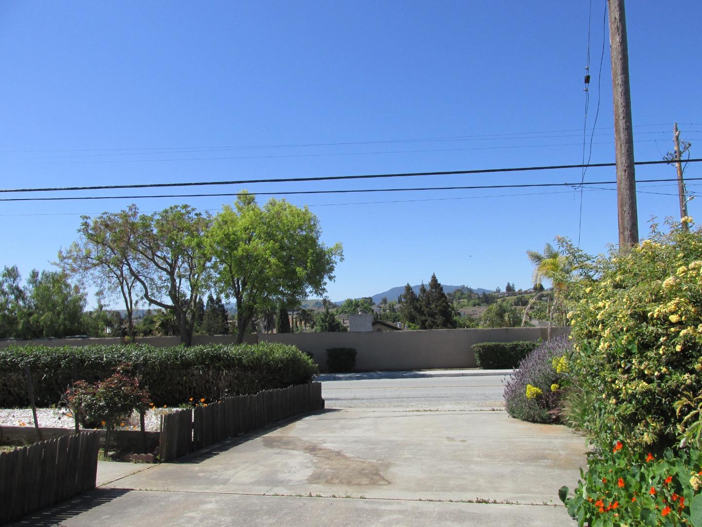 Detail Gallery Image 23 of 23 For 861 Enterprise Rd, Hollister,  CA 95023 - 3 Beds | 3 Baths