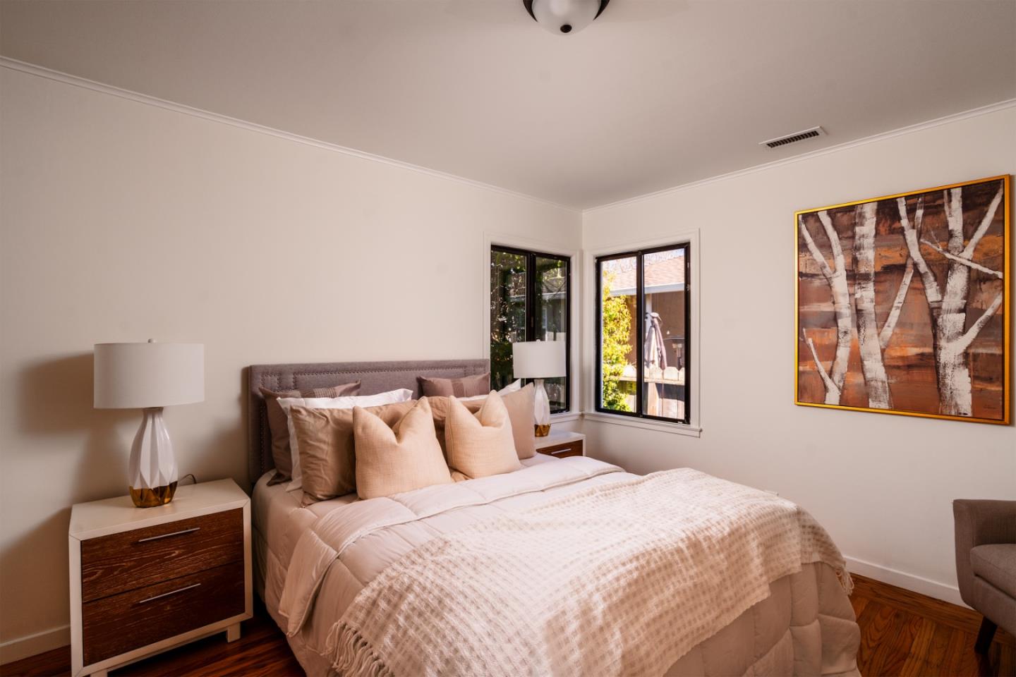 Detail Gallery Image 11 of 19 For 1525 S Grant St, San Mateo,  CA 94402 - 3 Beds | 1 Baths