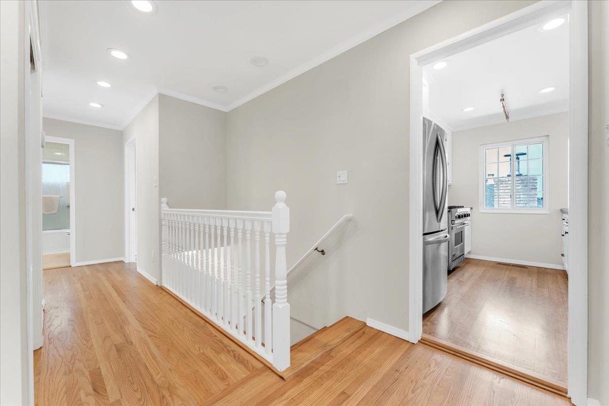 Detail Gallery Image 10 of 49 For 2800 Chabot Dr, San Bruno,  CA 94066 - 3 Beds | 2 Baths