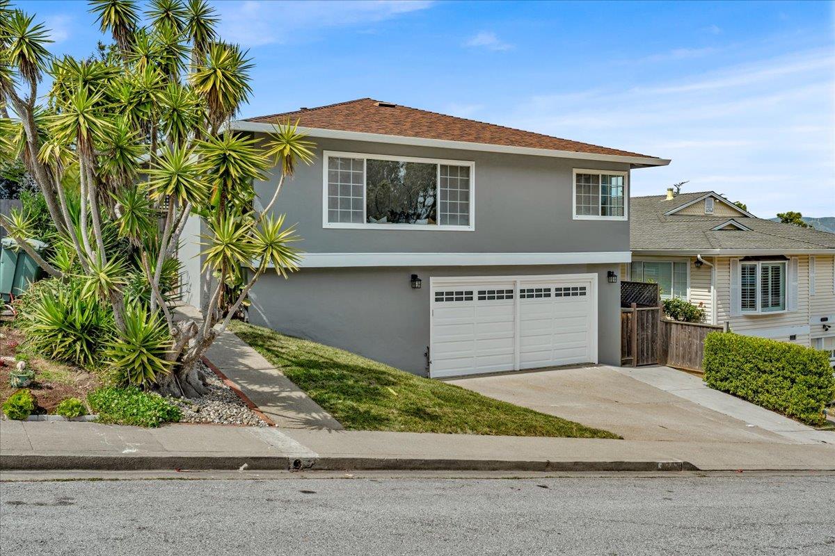 Detail Gallery Image 2 of 49 For 2800 Chabot Dr, San Bruno,  CA 94066 - 3 Beds | 2 Baths
