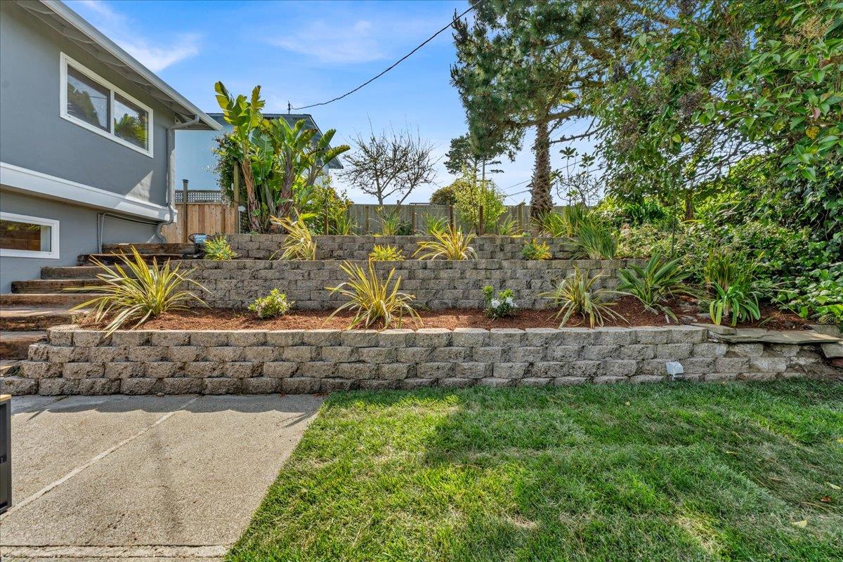 Detail Gallery Image 37 of 49 For 2800 Chabot Dr, San Bruno,  CA 94066 - 3 Beds | 2 Baths