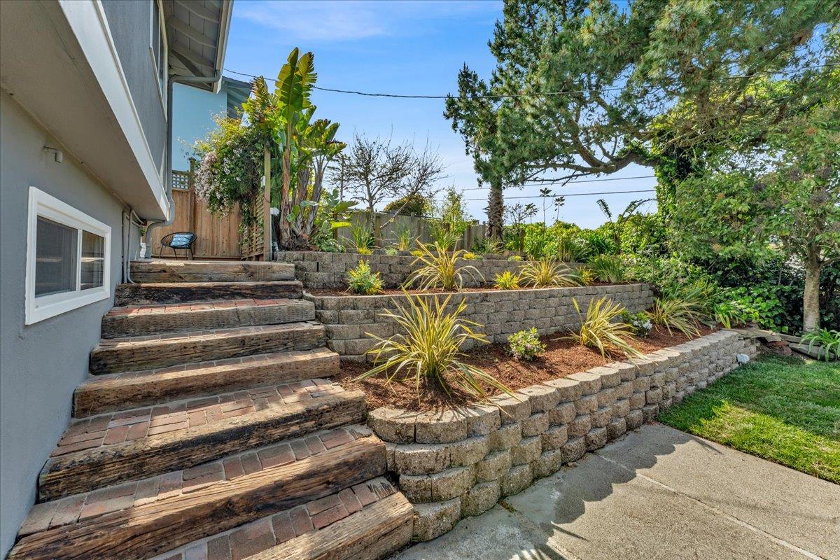 Detail Gallery Image 38 of 49 For 2800 Chabot Dr, San Bruno,  CA 94066 - 3 Beds | 2 Baths