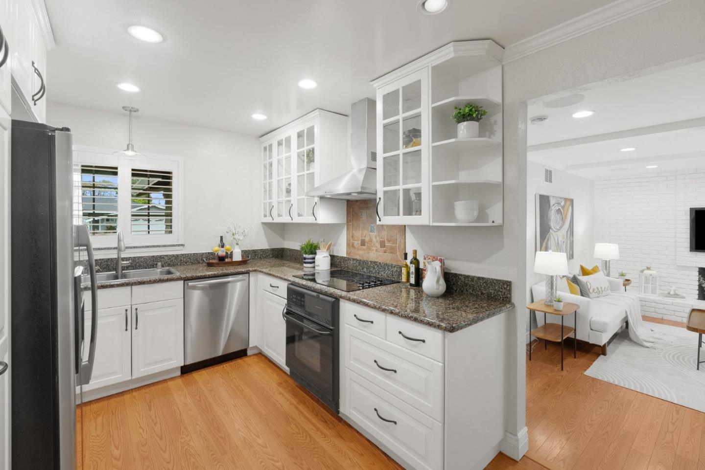 Detail Gallery Image 13 of 45 For 2359 Briarwood Dr, San Jose,  CA 95125 - 3 Beds | 2 Baths