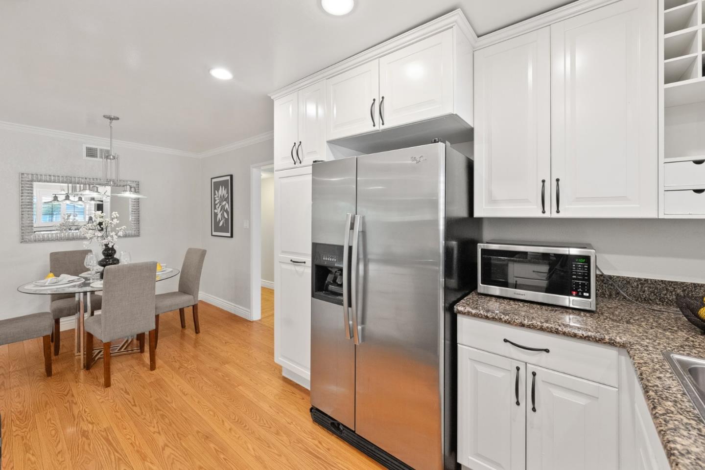 Detail Gallery Image 14 of 45 For 2359 Briarwood Dr, San Jose,  CA 95125 - 3 Beds | 2 Baths