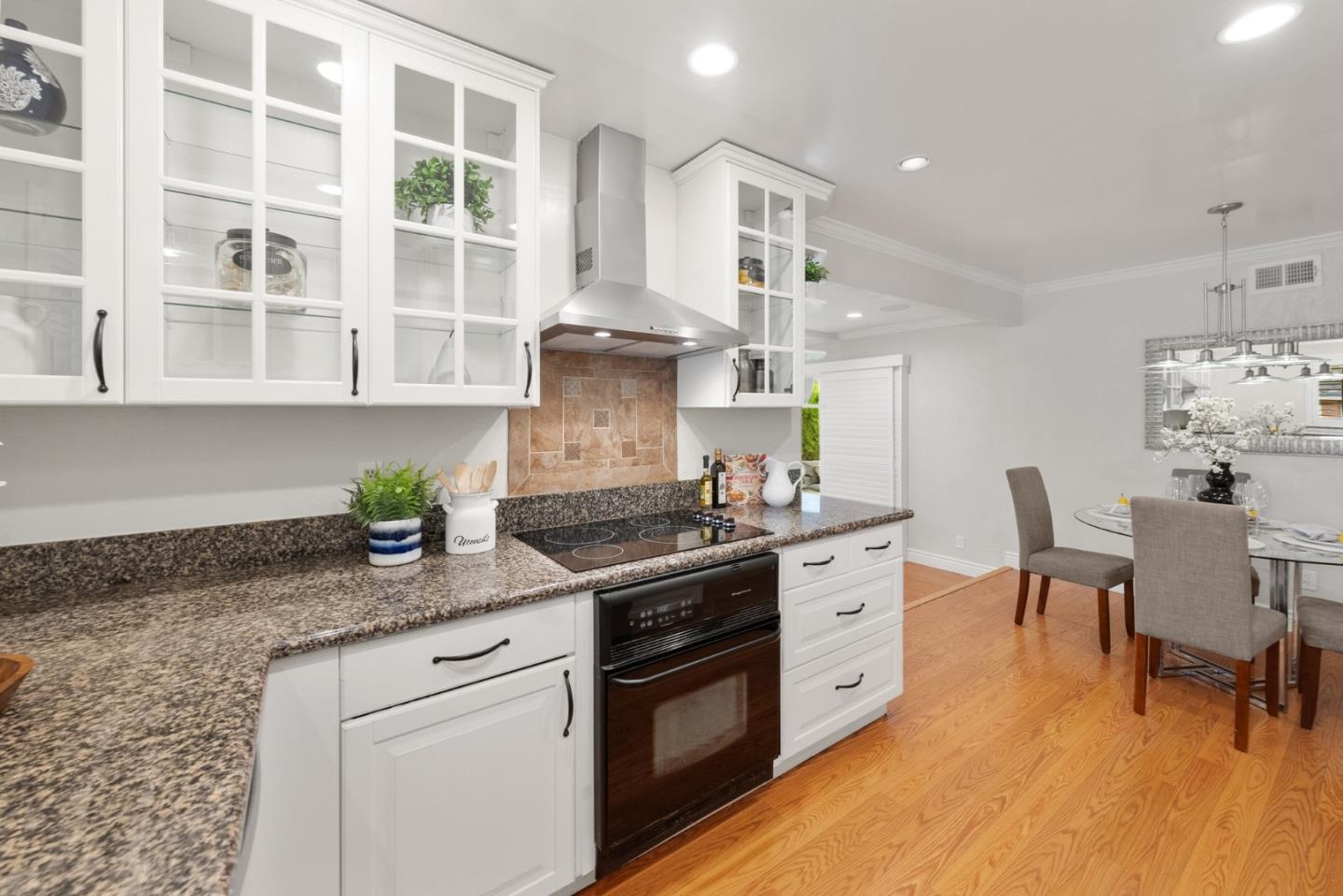 Detail Gallery Image 15 of 45 For 2359 Briarwood Dr, San Jose,  CA 95125 - 3 Beds | 2 Baths