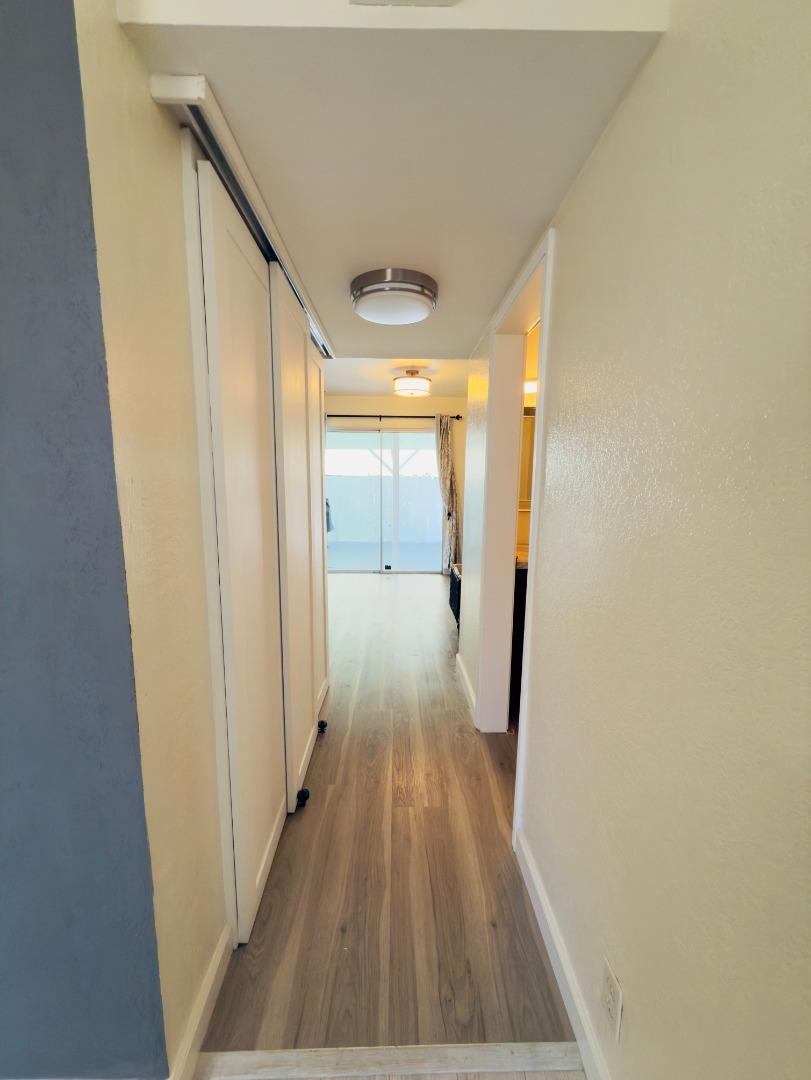 Detail Gallery Image 10 of 20 For 631 Foster Ct #3,  Hayward,  CA 94544 - 3 Beds | 1/1 Baths