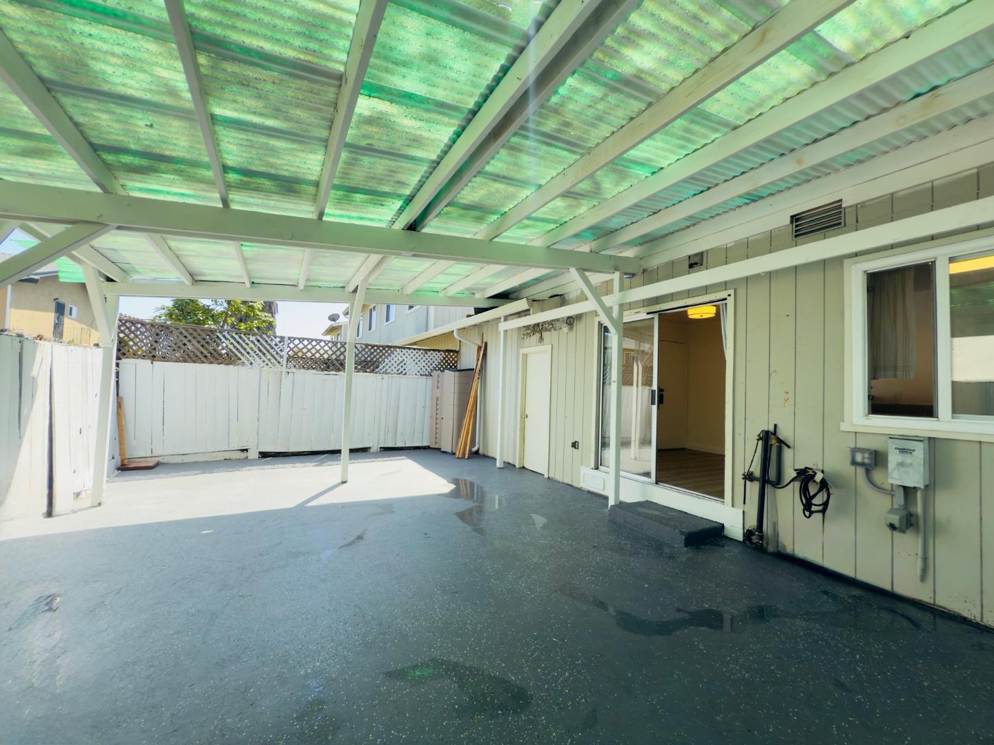 Detail Gallery Image 19 of 20 For 631 Foster Ct #3,  Hayward,  CA 94544 - 3 Beds | 1/1 Baths