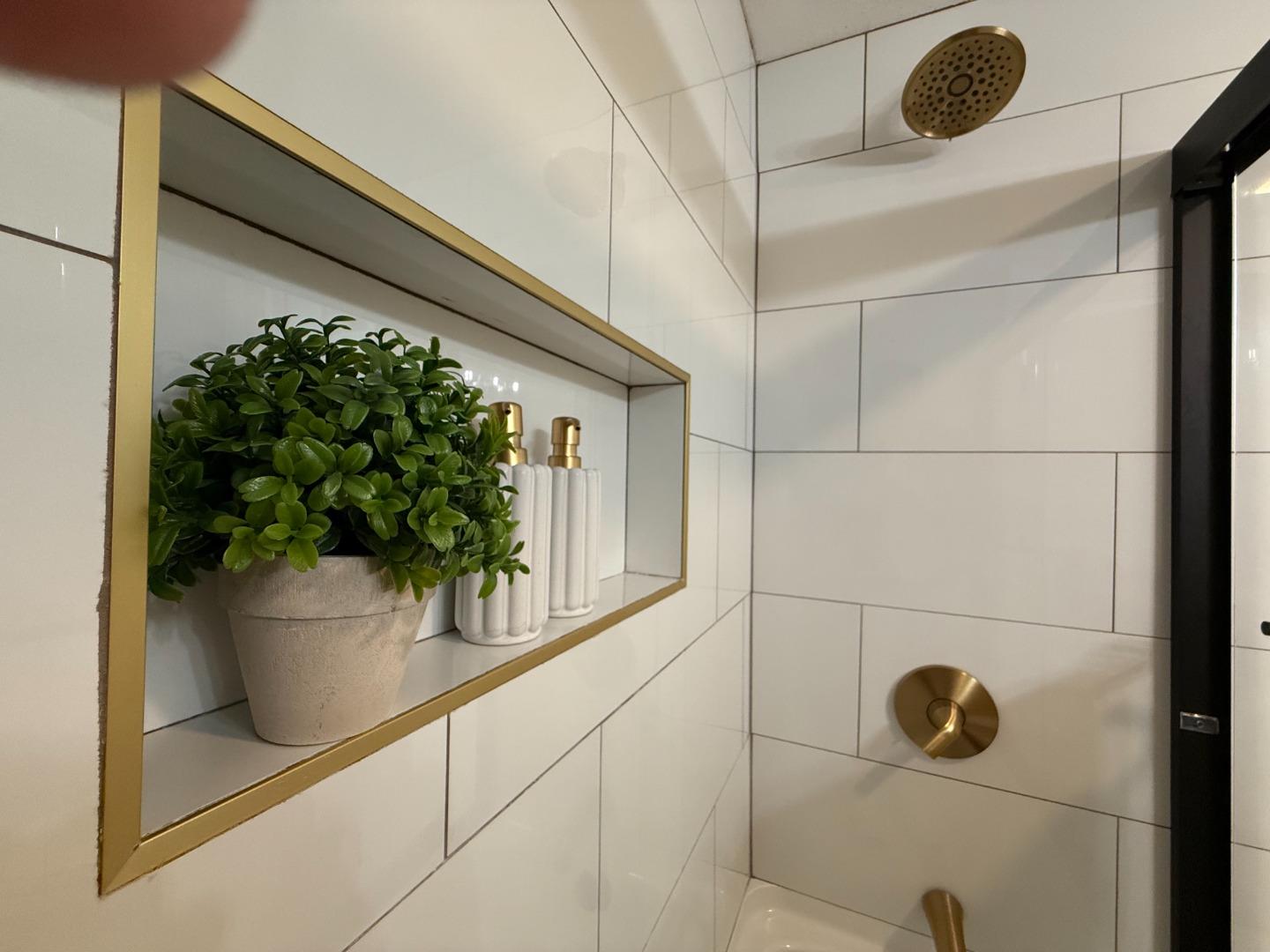 Detail Gallery Image 16 of 39 For 684 David Ave, Monterey,  CA 93940 - 4 Beds | 2 Baths