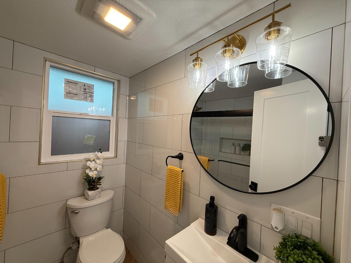 Detail Gallery Image 17 of 39 For 684 David Ave, Monterey,  CA 93940 - 4 Beds | 2 Baths