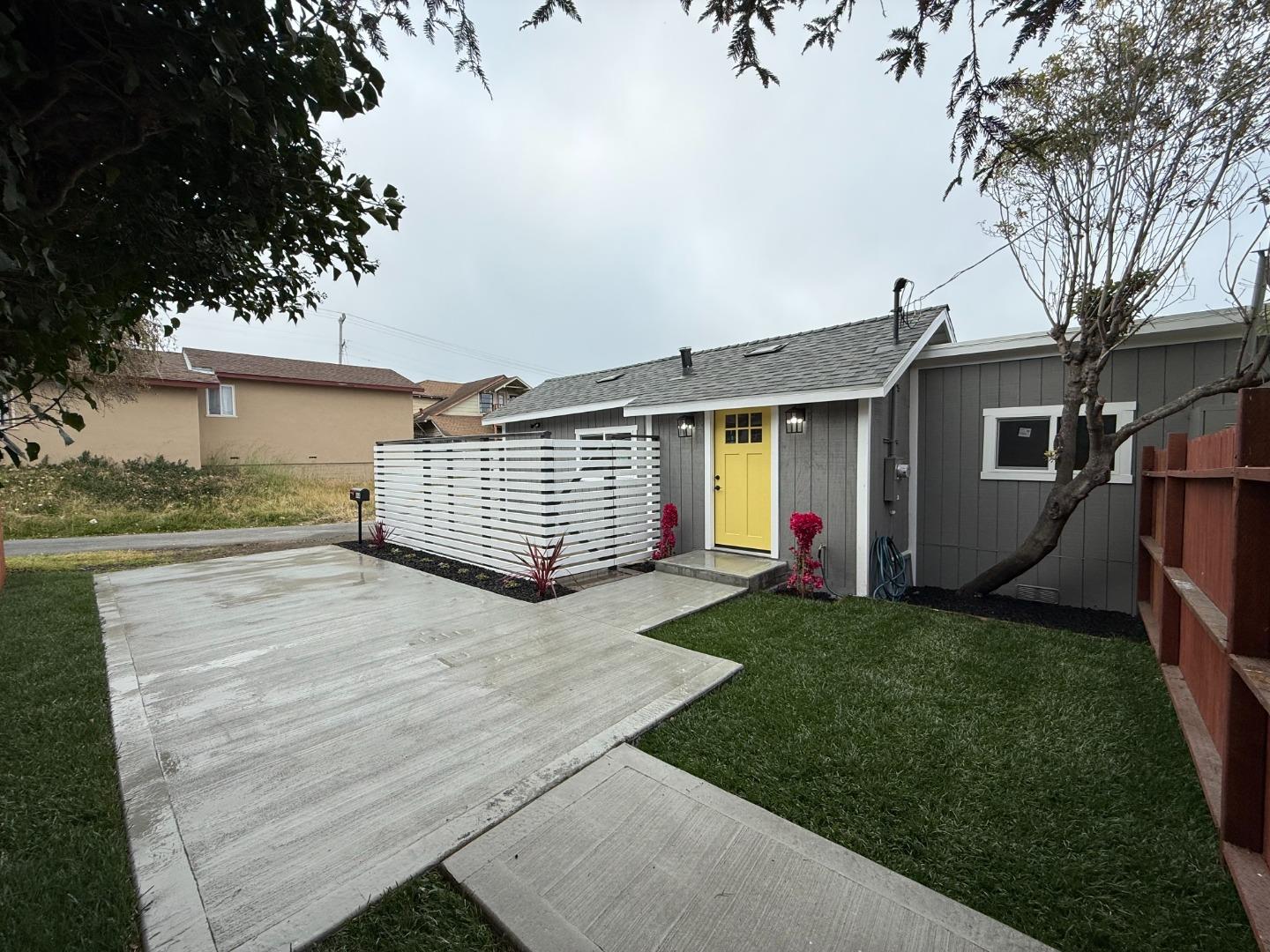Detail Gallery Image 26 of 39 For 684 David Ave, Monterey,  CA 93940 - 4 Beds | 2 Baths