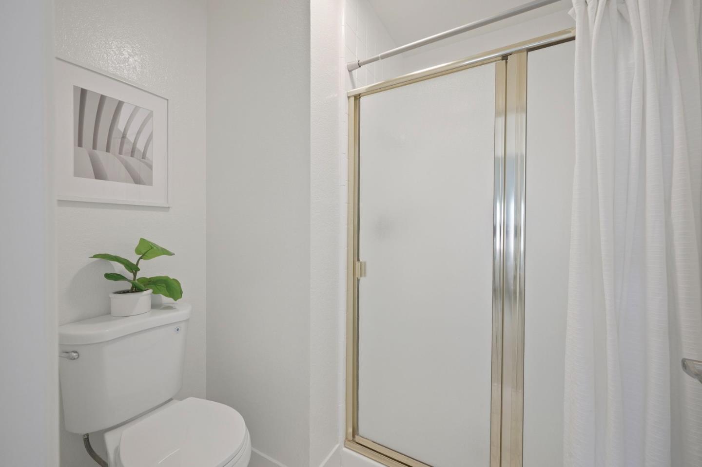 Detail Gallery Image 18 of 36 For 221 Drakes Bay Ave, Los Gatos,  CA 95032 - 3 Beds | 2 Baths