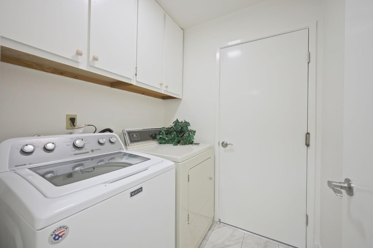 Detail Gallery Image 24 of 36 For 221 Drakes Bay Ave, Los Gatos,  CA 95032 - 3 Beds | 2 Baths