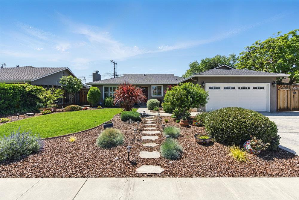 Detail Gallery Image 2 of 51 For 843 S Genevieve Ln, San Jose,  CA 95128 - 3 Beds | 2 Baths