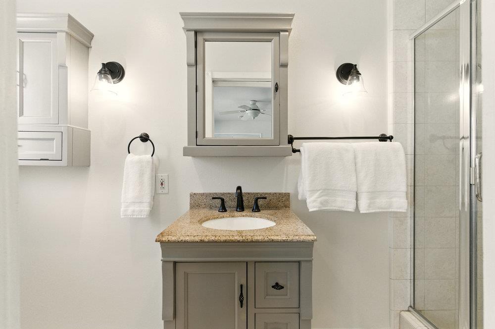 Detail Gallery Image 27 of 51 For 843 S Genevieve Ln, San Jose,  CA 95128 - 3 Beds | 2 Baths