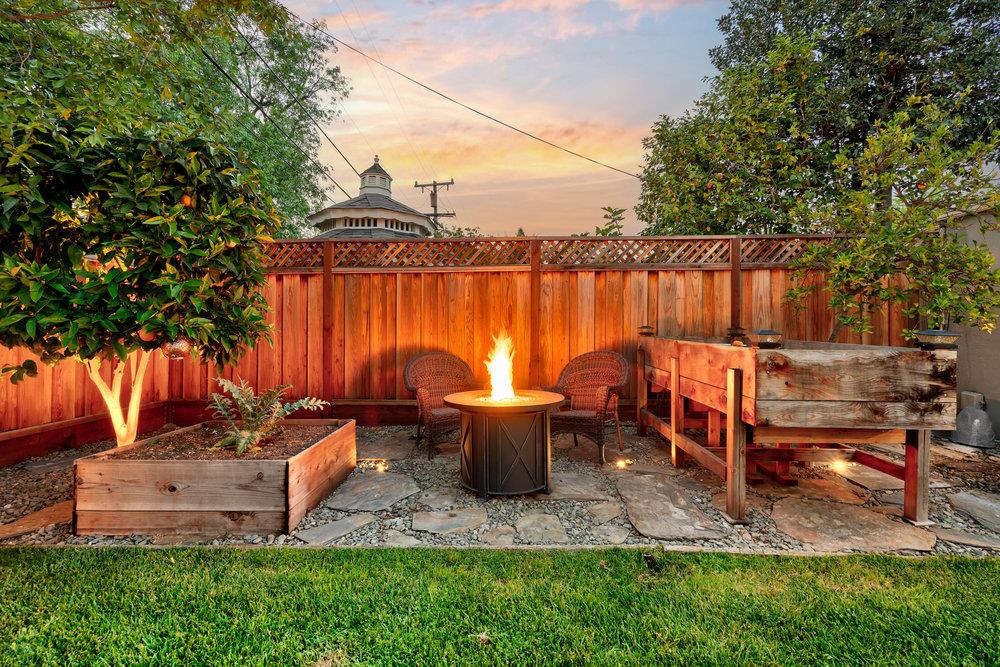 Detail Gallery Image 39 of 51 For 843 S Genevieve Ln, San Jose,  CA 95128 - 3 Beds | 2 Baths