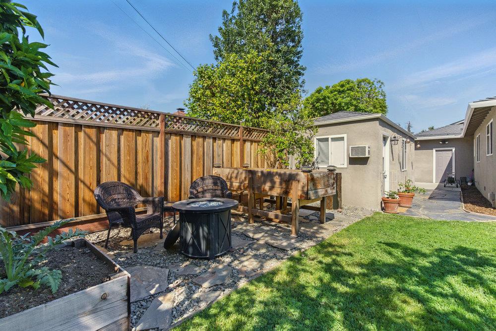 Detail Gallery Image 40 of 51 For 843 S Genevieve Ln, San Jose,  CA 95128 - 3 Beds | 2 Baths