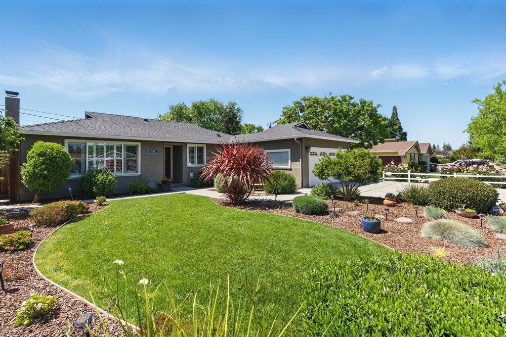 Detail Gallery Image 6 of 51 For 843 S Genevieve Ln, San Jose,  CA 95128 - 3 Beds | 2 Baths