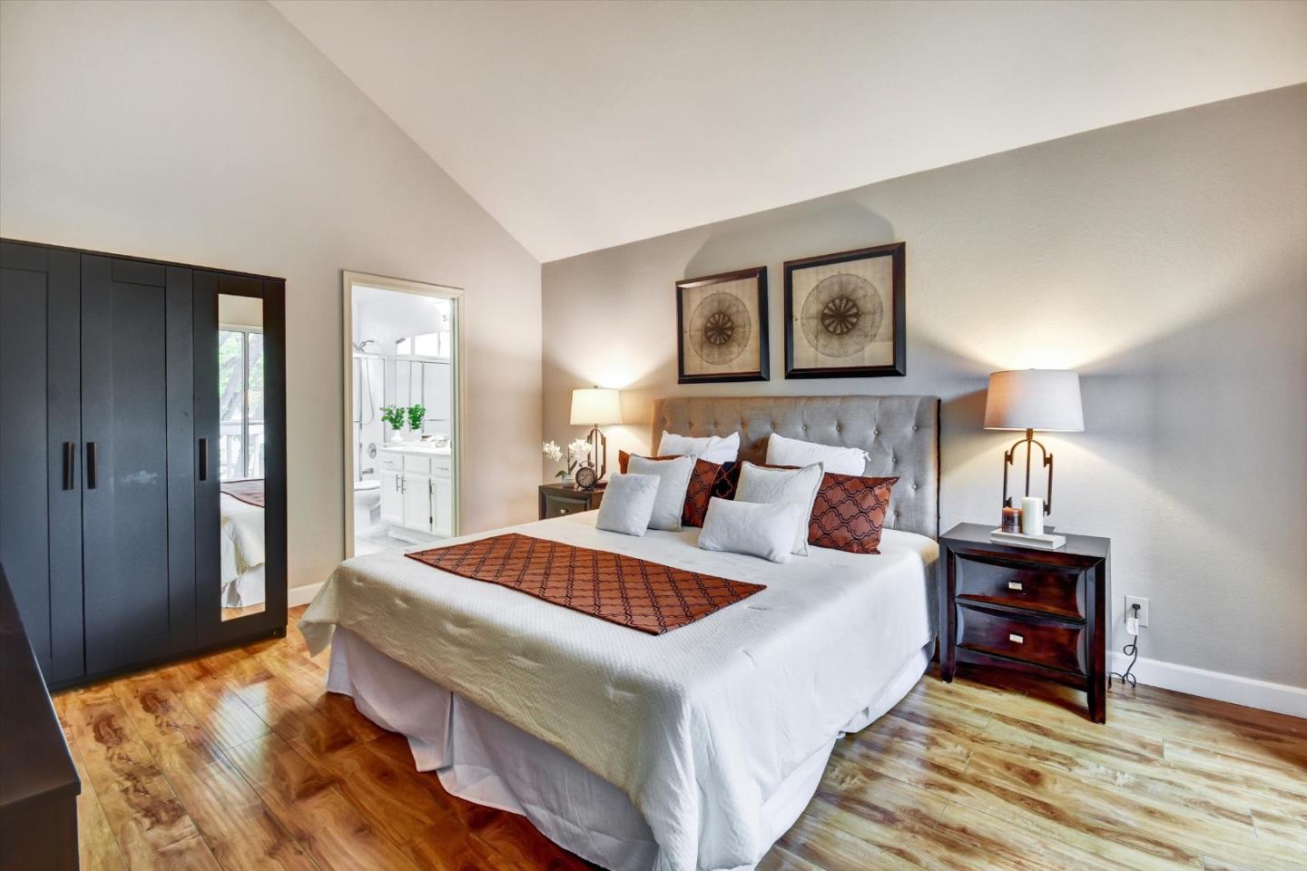 Detail Gallery Image 21 of 37 For 1086 Summerplace Dr, San Jose,  CA 95122 - 2 Beds | 2 Baths