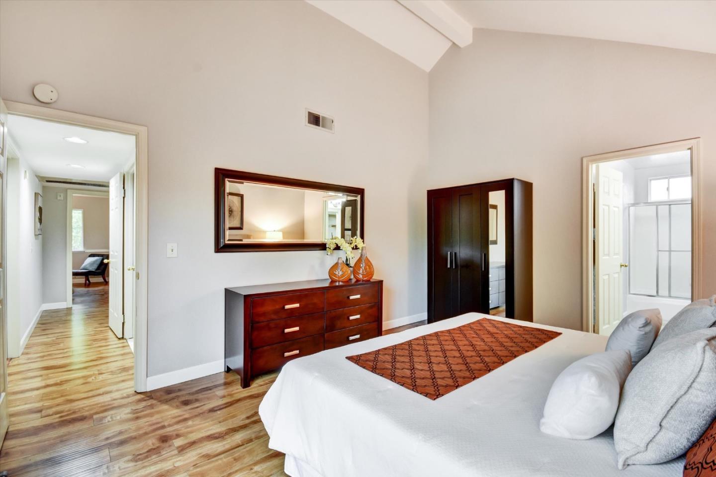 Detail Gallery Image 26 of 37 For 1086 Summerplace Dr, San Jose,  CA 95122 - 2 Beds | 2 Baths
