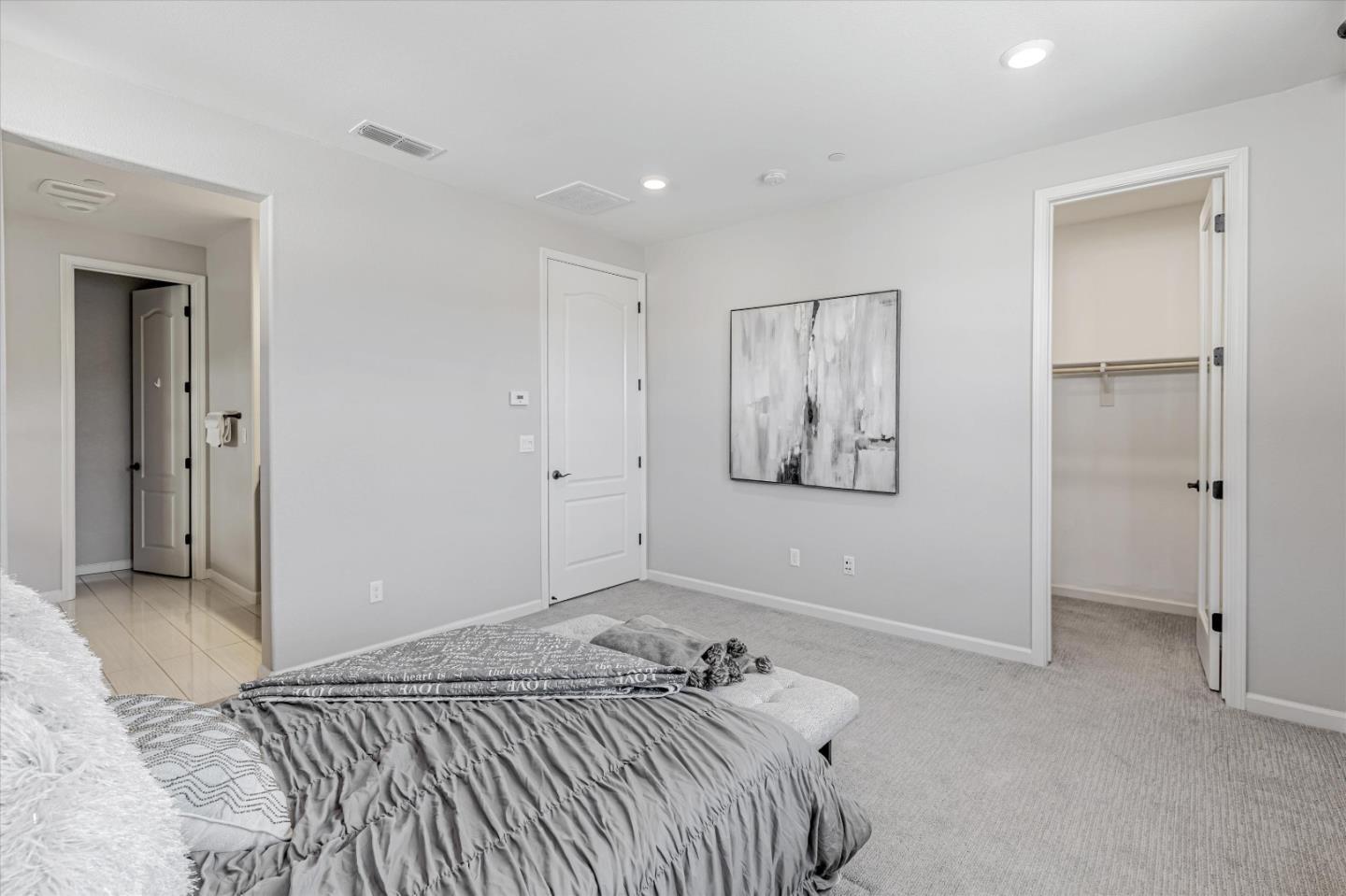 Detail Gallery Image 15 of 33 For 18018 Monterey St, Morgan Hill,  CA 95037 - 4 Beds | 3/1 Baths
